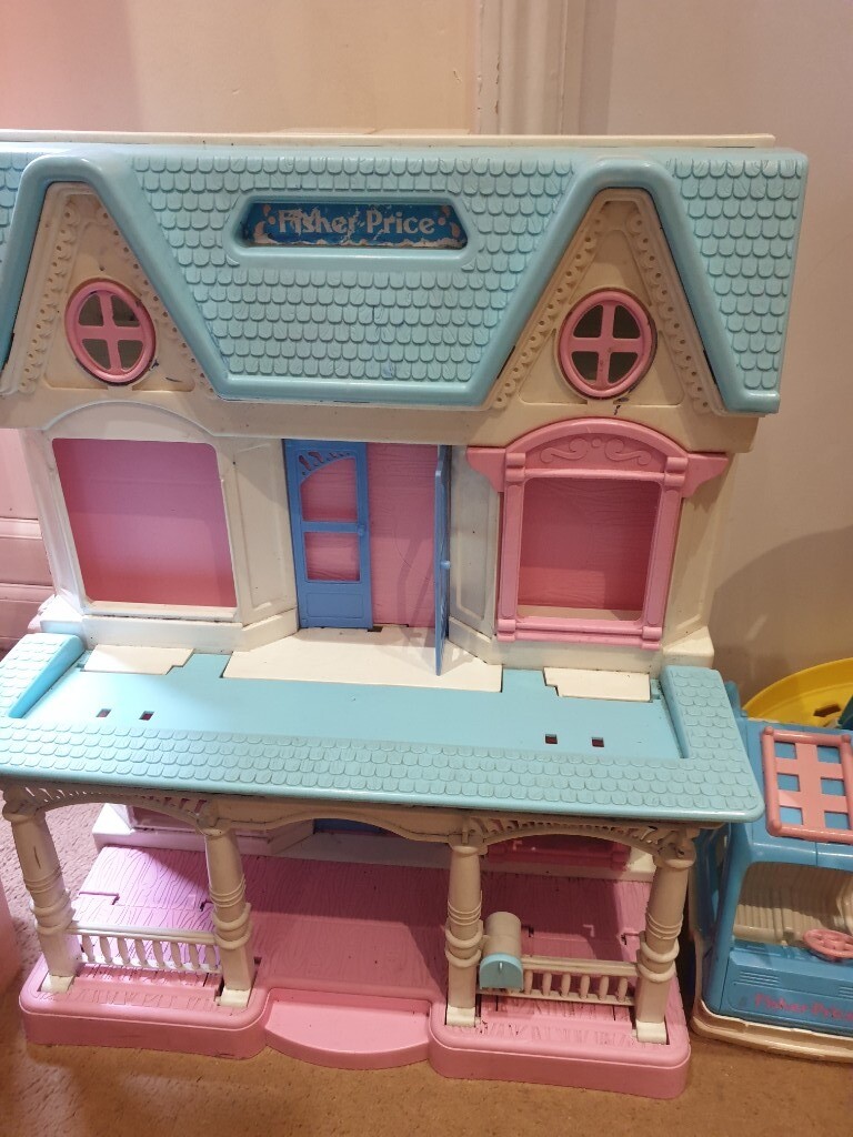 vintage fisher price loving family dollhouse